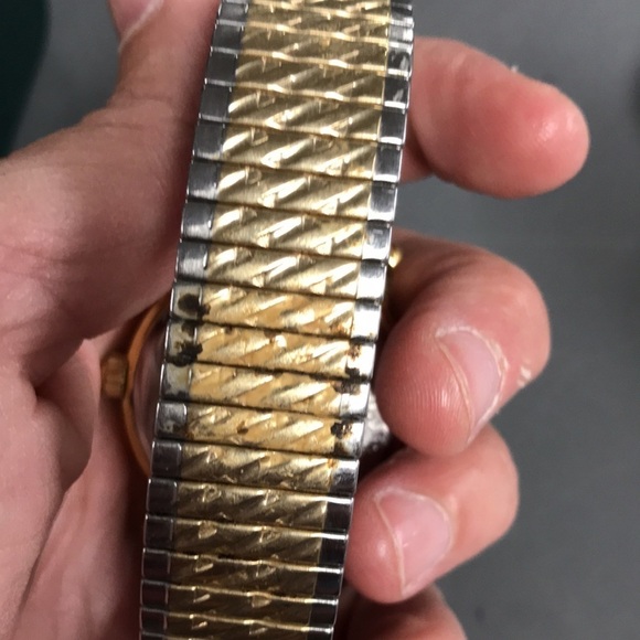 Helbros Allenby Quartz Watch - Picture 6 of 9